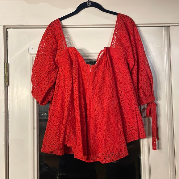 Red blouse - Picture 3 of 3